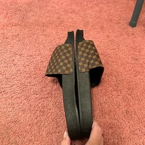 Brown Patterned Slide Sandals